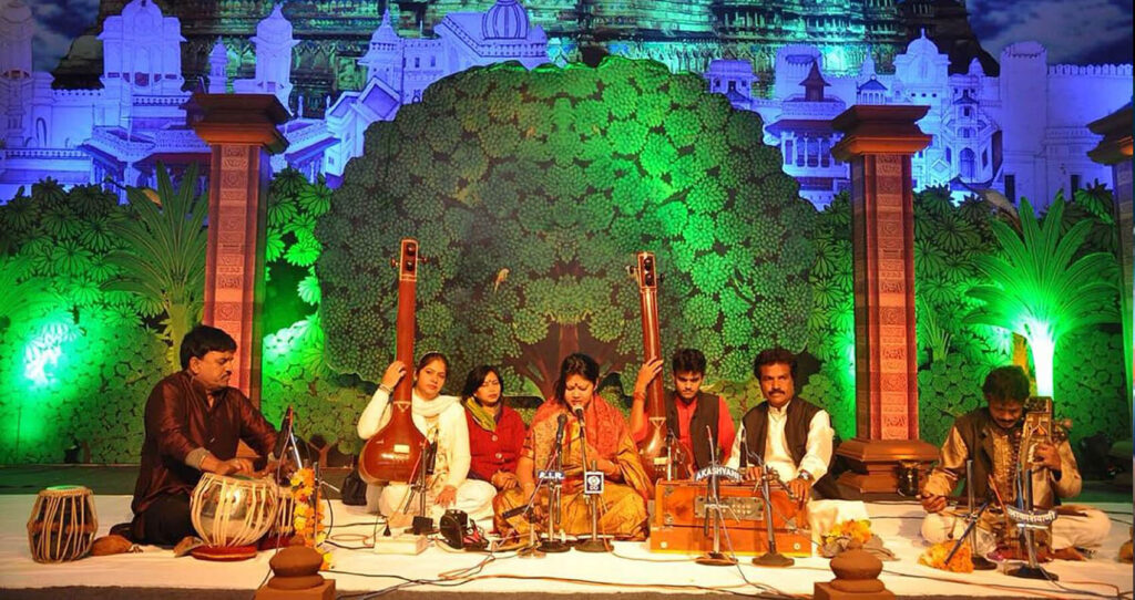 Classical Musicians From India & North America Perform At The Chaar Prahar Indian Classical Music Festival For A Global Audience