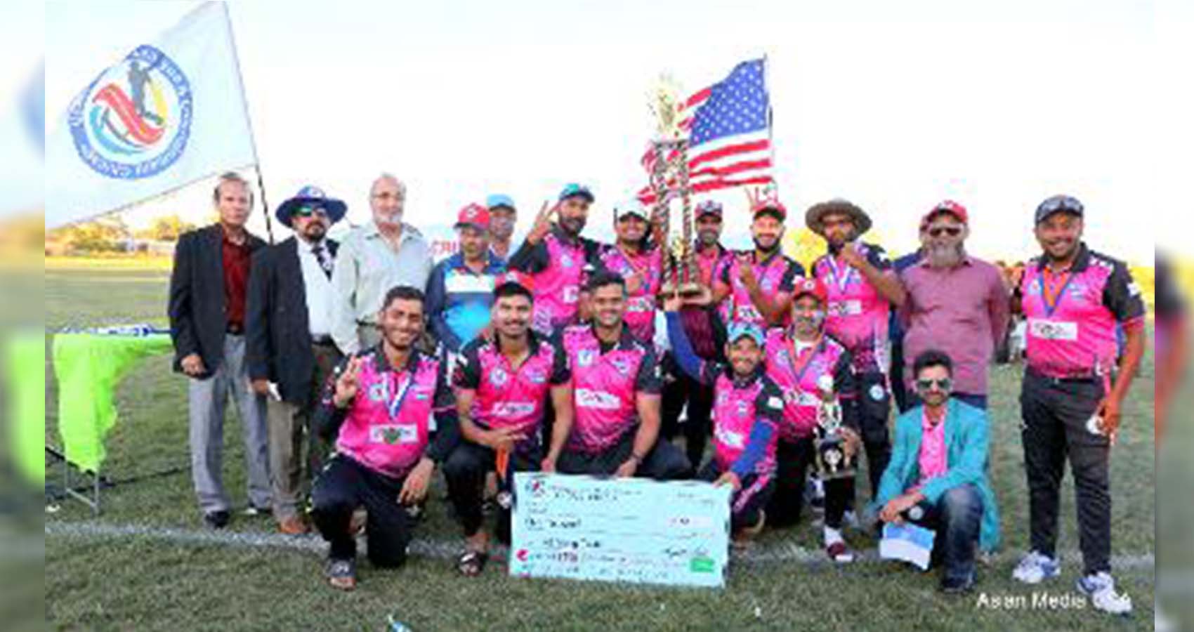 Midwest Cc Club Team Win At  UCL & E Chicago Gold Cup Tournament