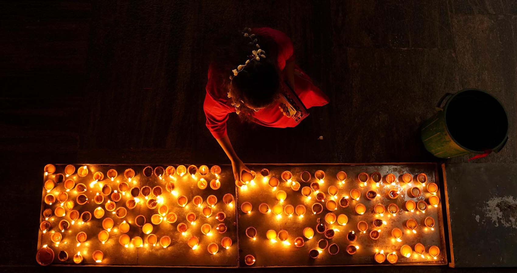 900,000 Earthen Lamps Light Up Ayodhya, Celebrating Lord Ram’s Triumphant Return