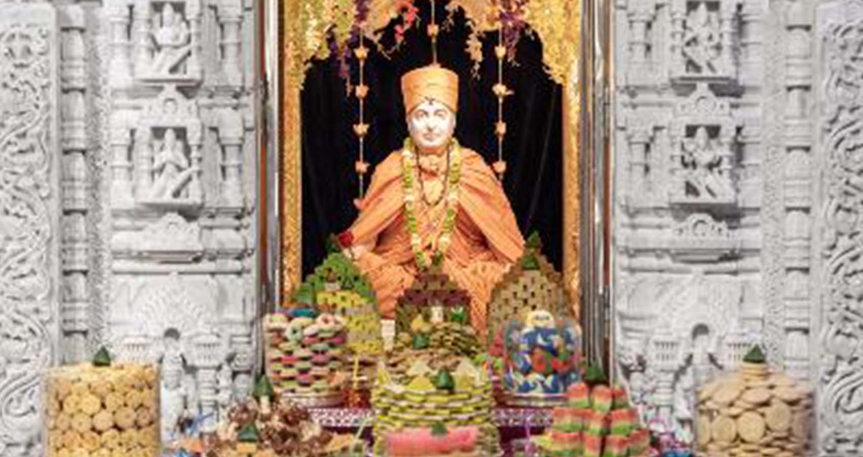 Baps Shri Swaminarayan Mandir Celebrates Diwali