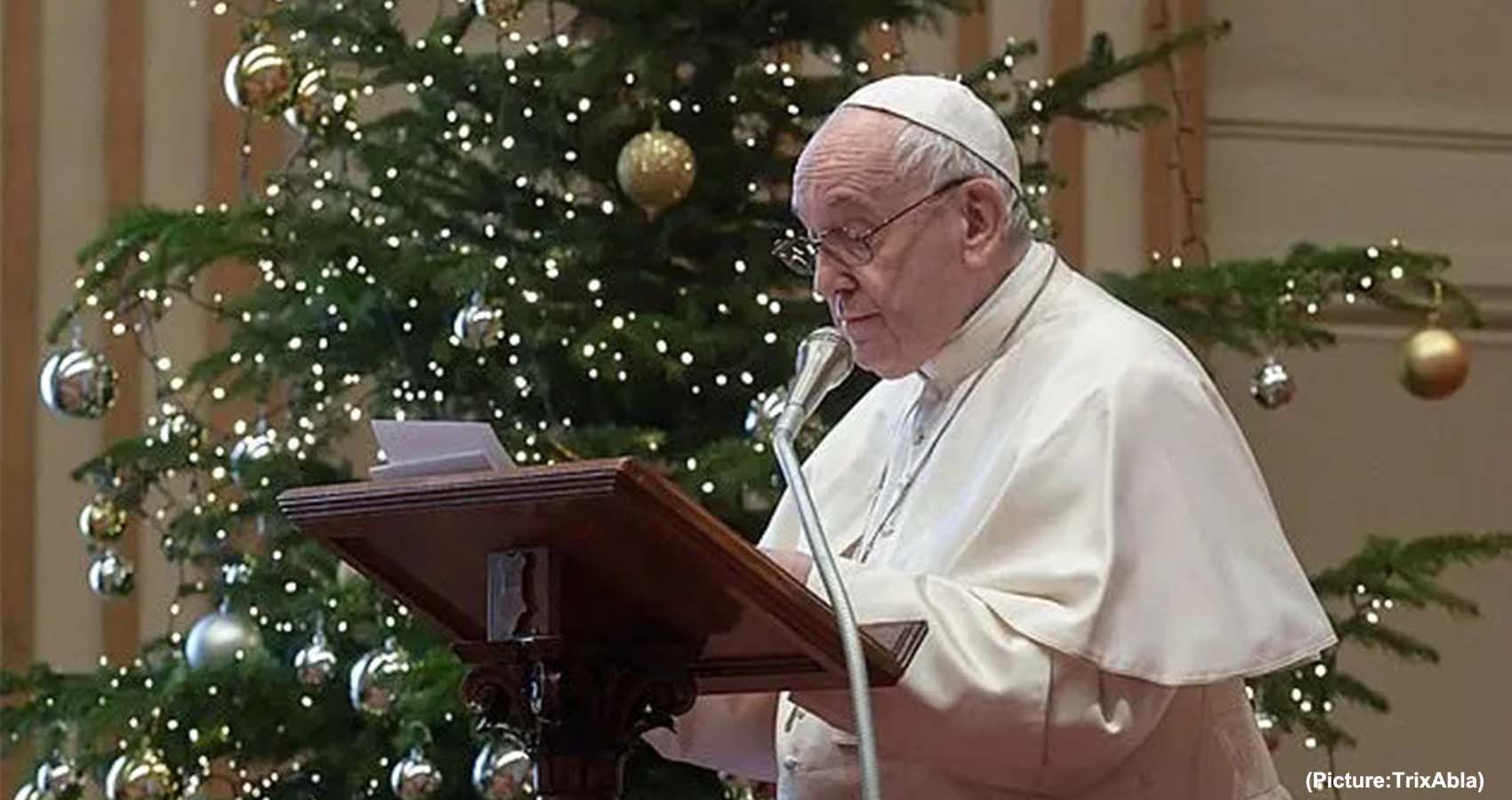 “Be Humble” Is Pope Francis’ Christmas Message