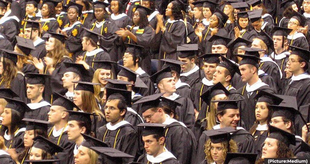 10 Facts About Today’s College Graduates