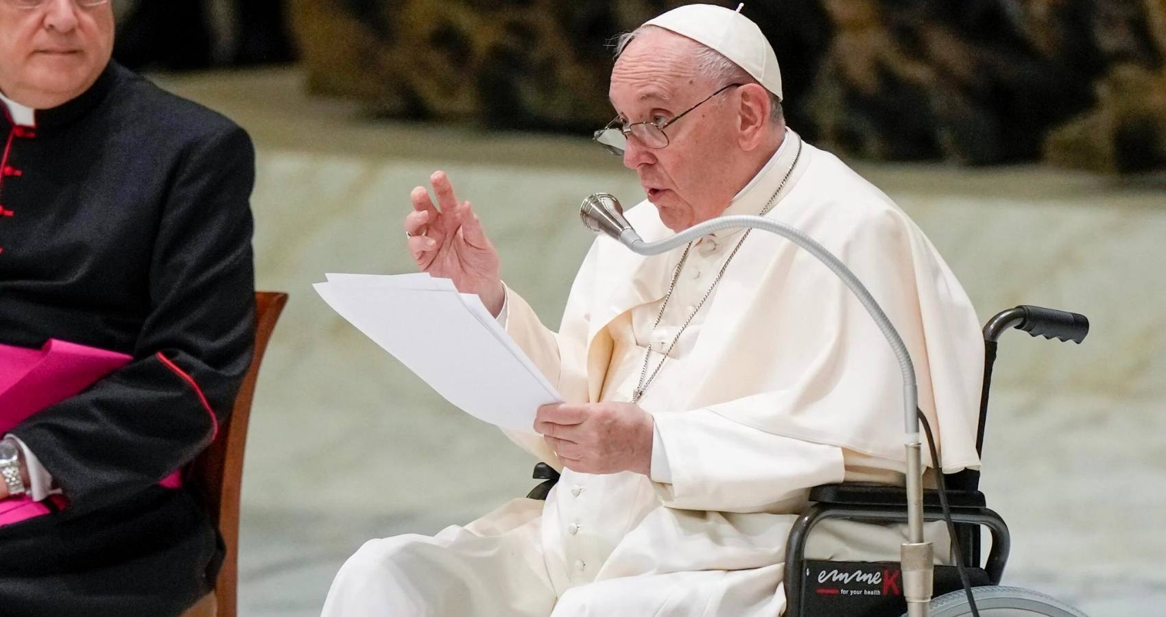 Pope Francis Rejects Resignation Rumors