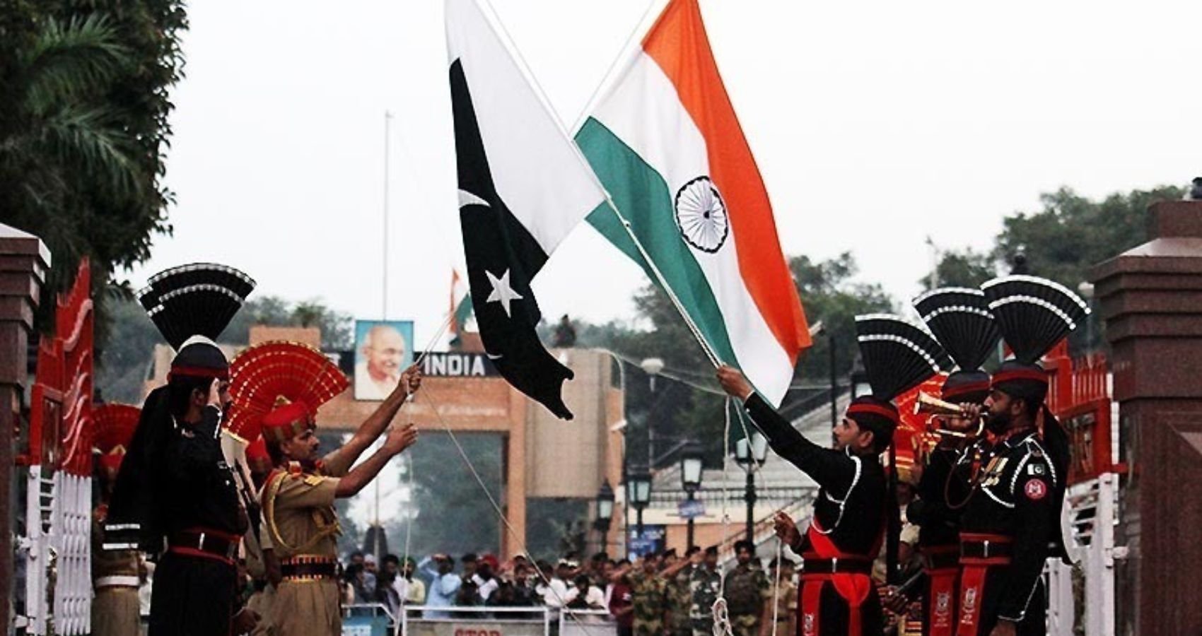 Creating ‘Political Economy Of Hope’ At Pakistan-India Border