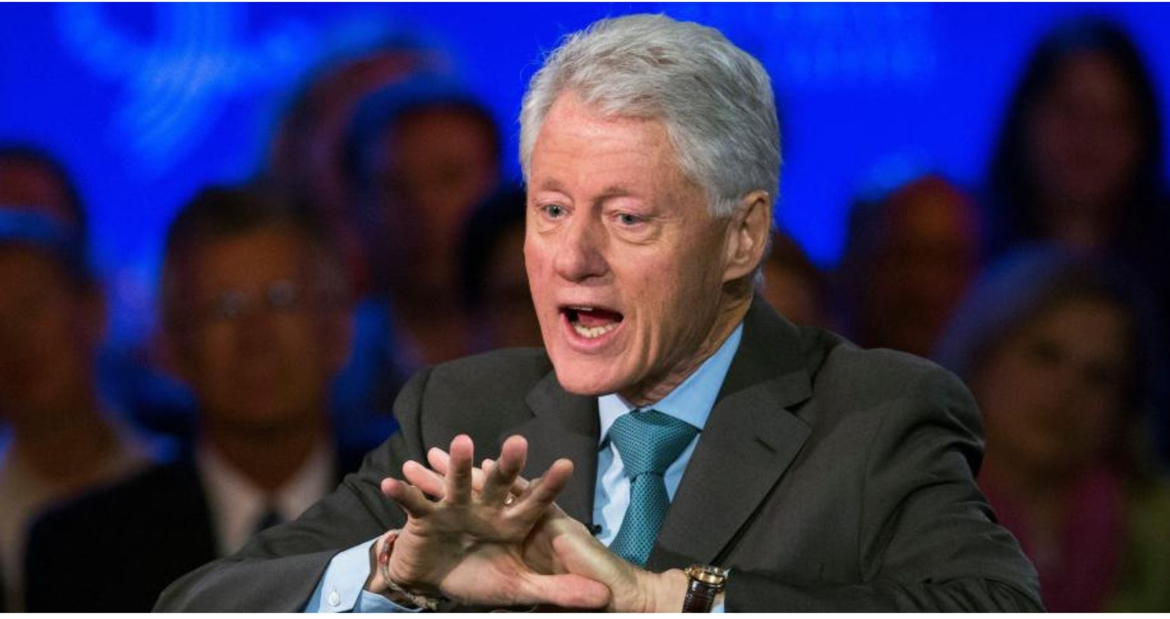 Bill Clinton Says Democrats Can Retain Congress, But Republicans Could Scare Swing Voters