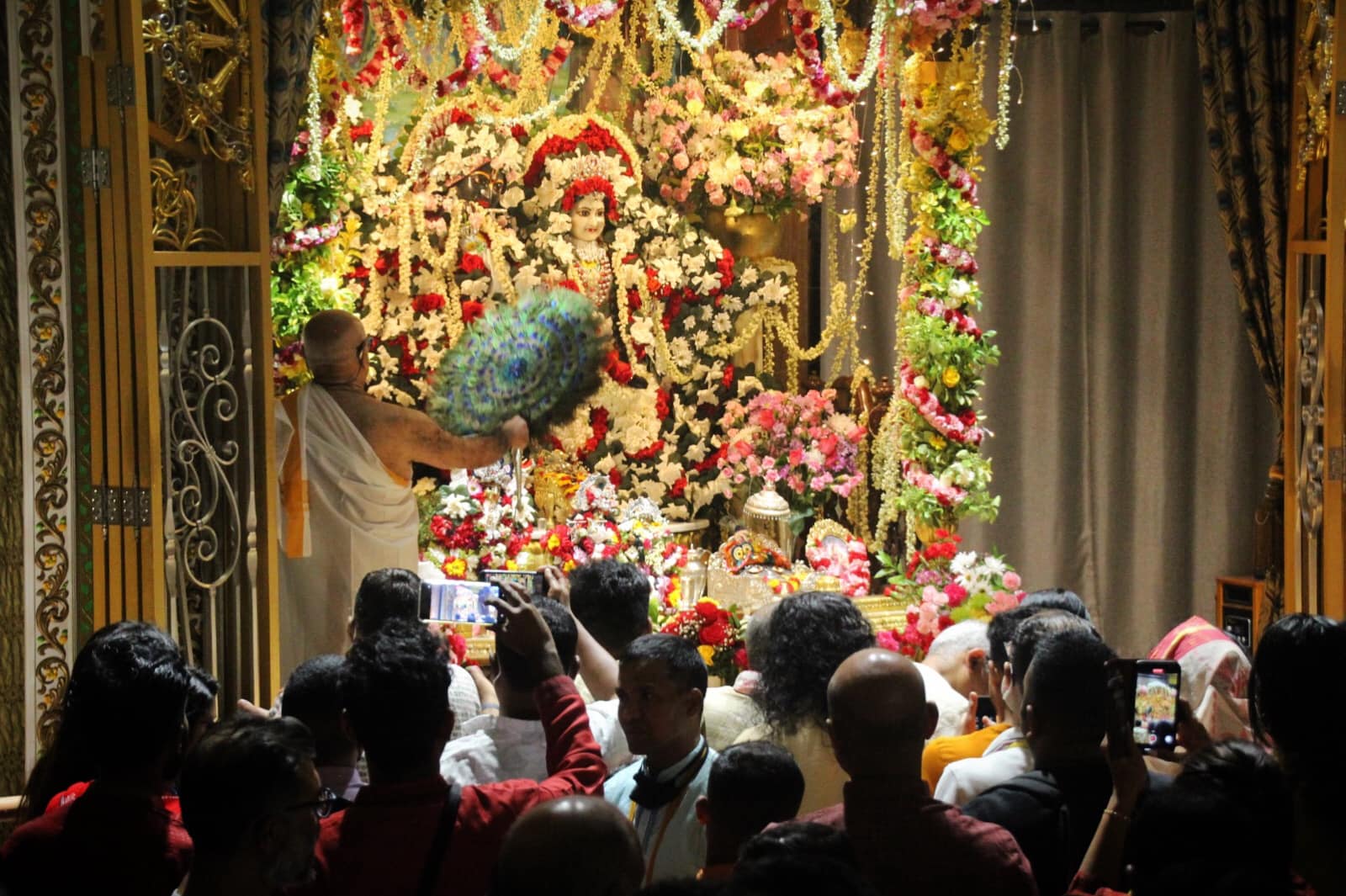 NYC Mayor Eric Adams Leads Durga Puja Celebrations In New York