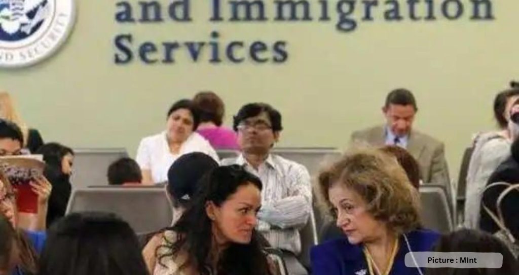 USCIS Says, Business, Tourist Visa Holders Can Apply For Jobs