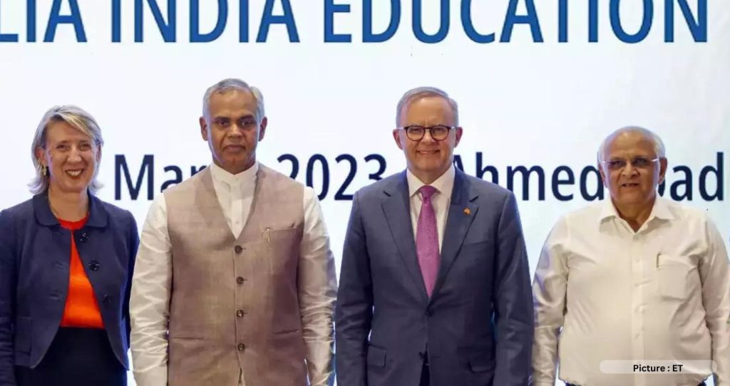 Australian University Recognizes India-Born Alumnus
