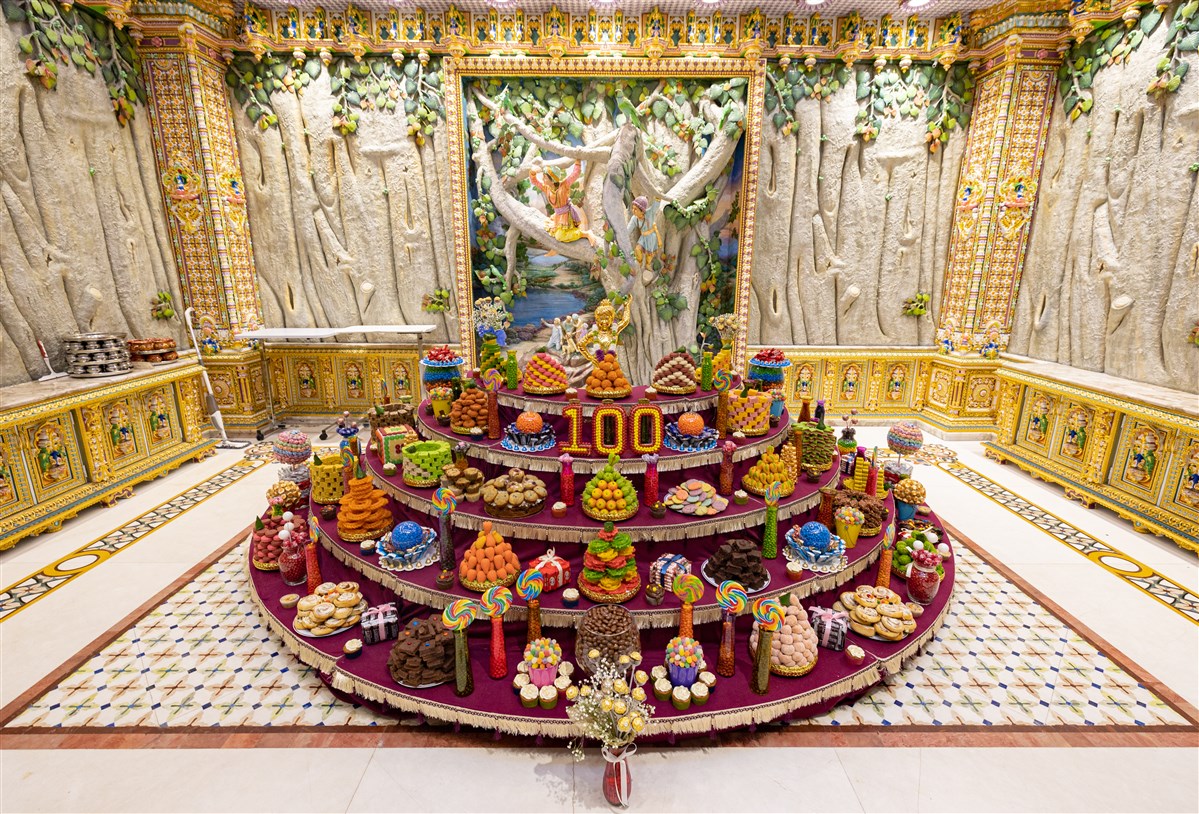 Diwali Celebrations Held At BAPS Swaminarayan Akshardham 3