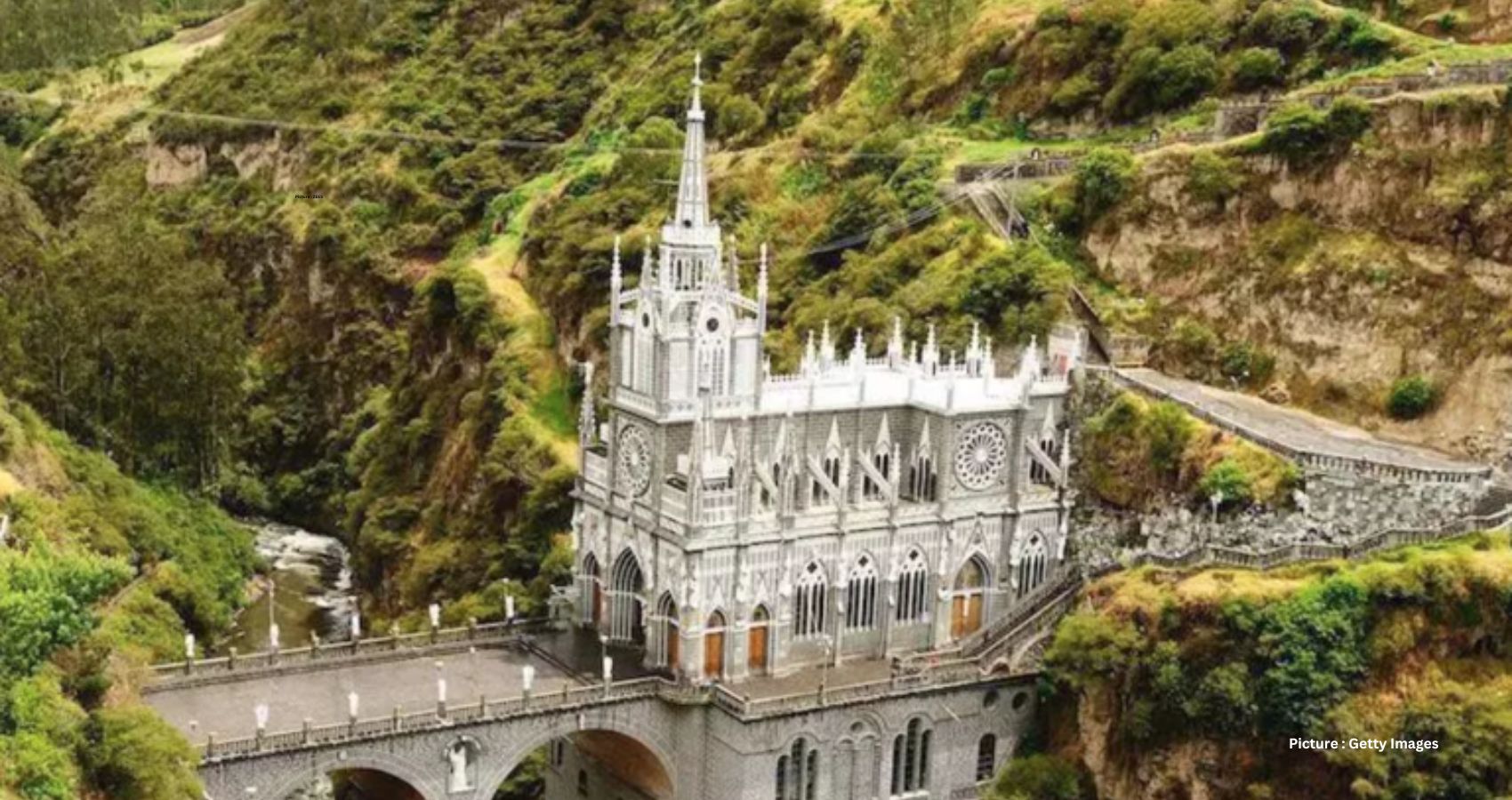 Featured & Cover Las Lajas Sanctuary in Colombia