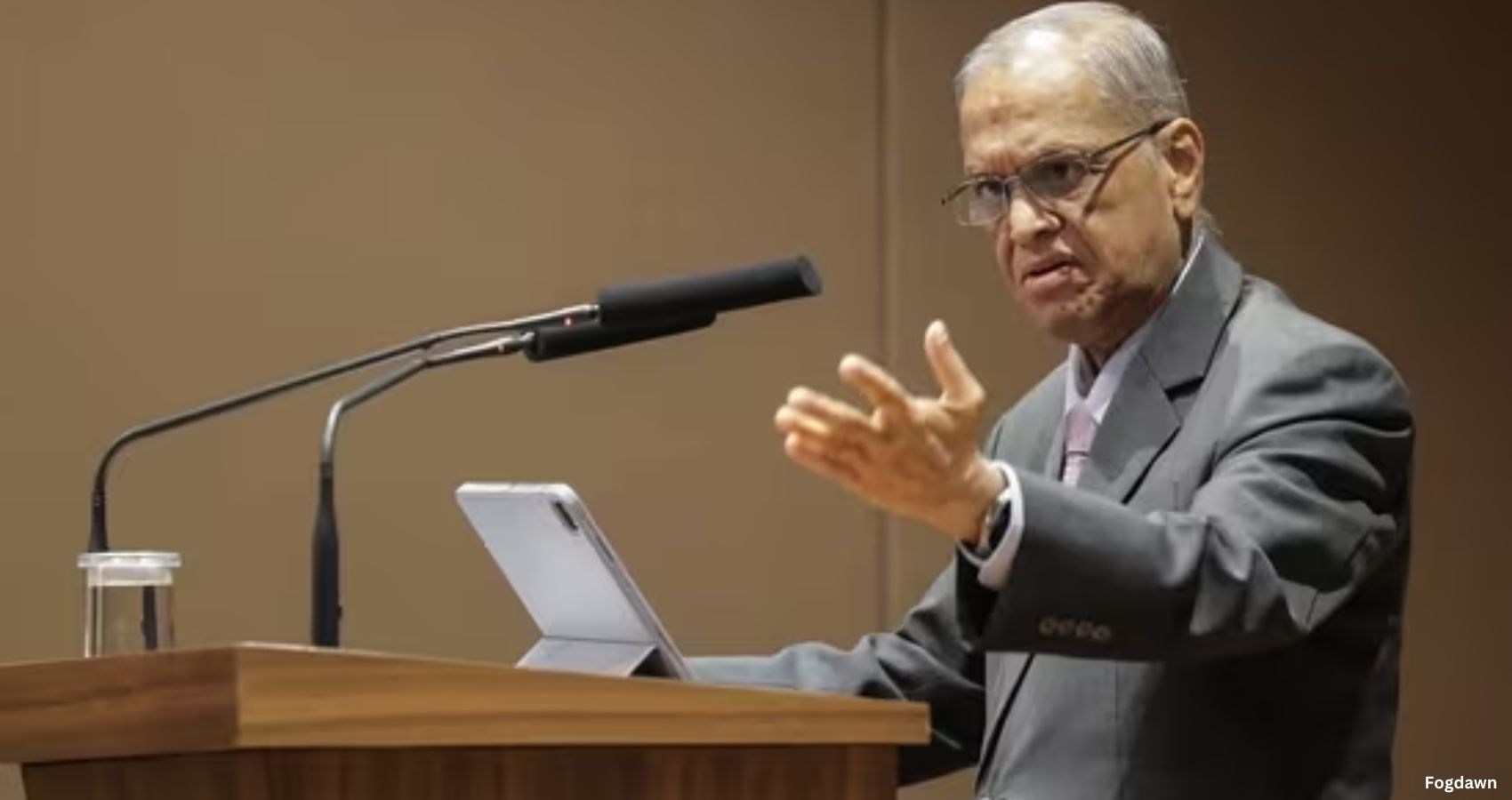 Feature and Cover Narayana Murthy Advocates Reciprocity in Government Services at Bengaluru Tech Summit 2023 Urges Responsibility and Draws Inspiration from China's Economic Success