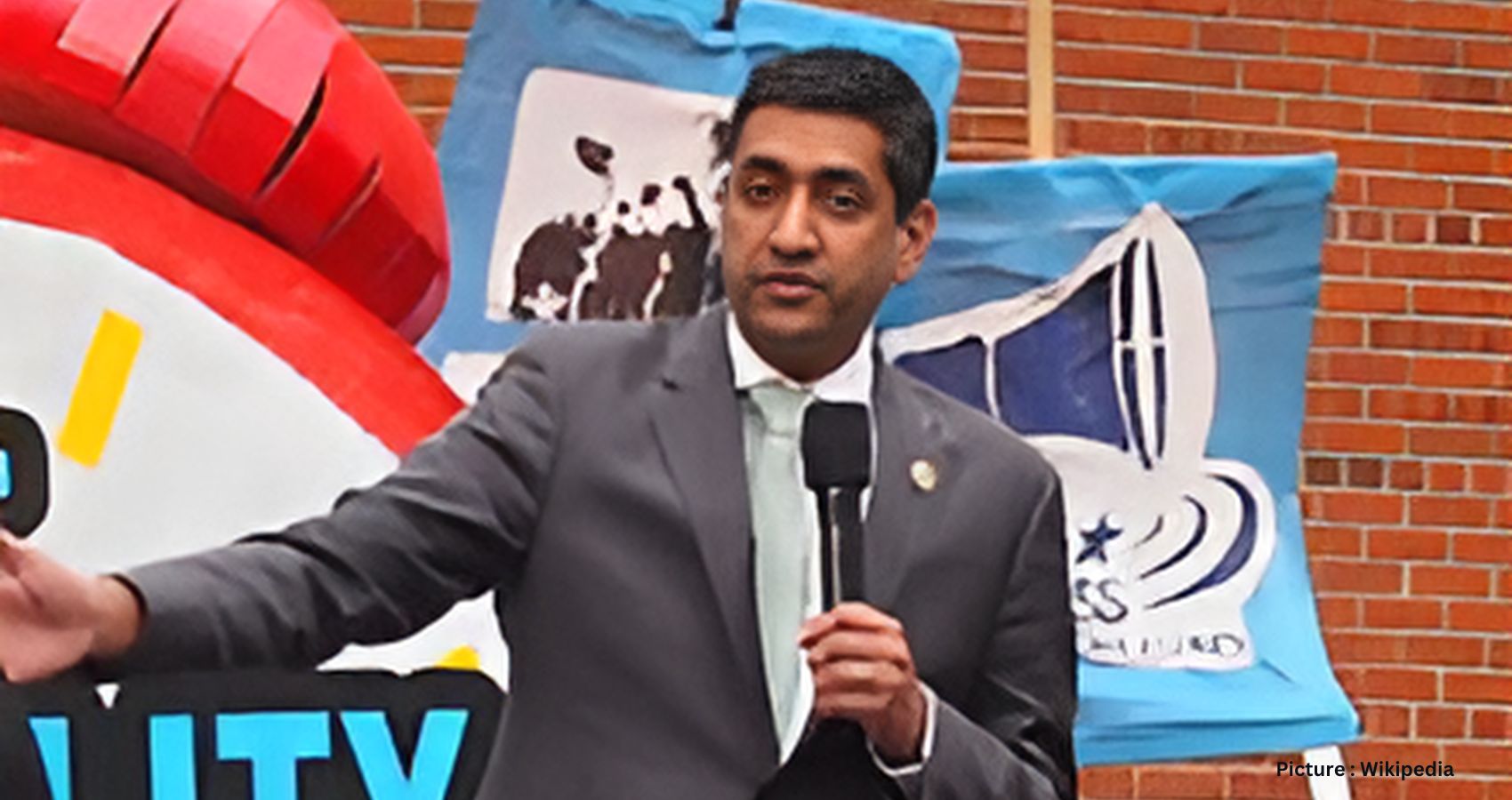 Featured & Cover Ro Khanna Advocates Constructive Dialogue for India US Relations Speculation Arises on Presidential Run