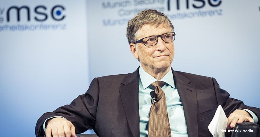 Bill Gates to Release Memoir “Source Code” in 2024, Revealing Untold Stories of His Journey