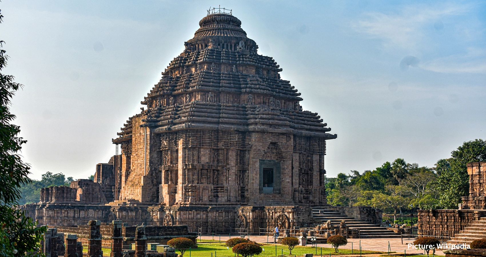 Featured & Cover India's Major Temples Embrace Facial Recognition Amid Privacy Concerns and Legal Uncertainty