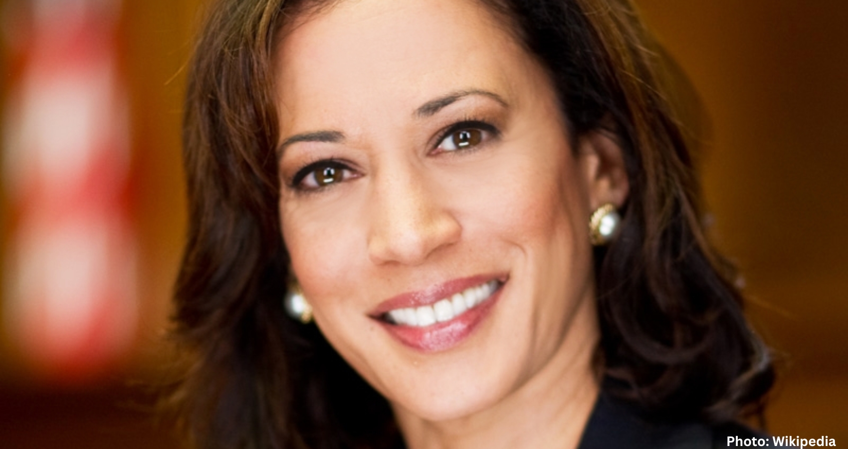 Feature and Cover Astrology and the 2024 U S Election Are the Stars Aligning for Kamala Harris