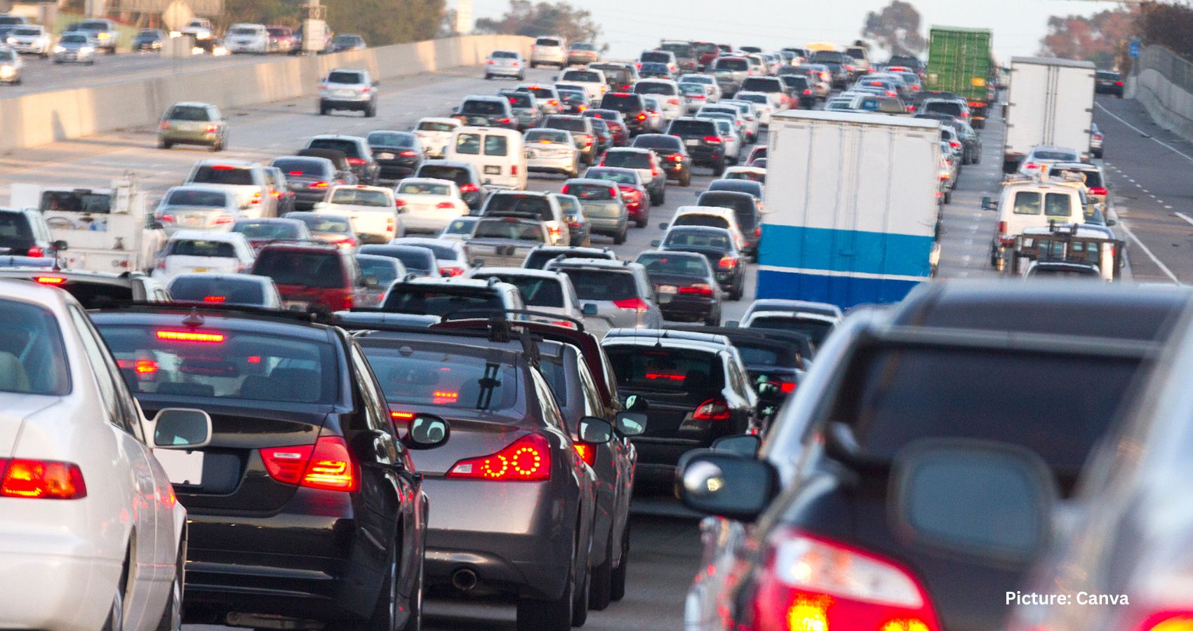 Featured & Cover  Traffic Woes on Connecticut's I 95 Congestion Commuter Frustration and Calls for Infrastructure Improvements