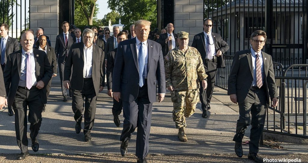 Trump Plans Tariffs on Top Trading Partners, Risking Trade Wars