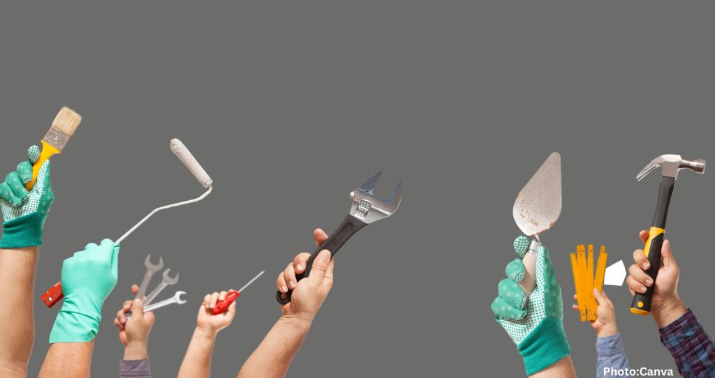 Feature and Cover Minimum Wage Workers in 21 States to See Pay Boost in the New Year