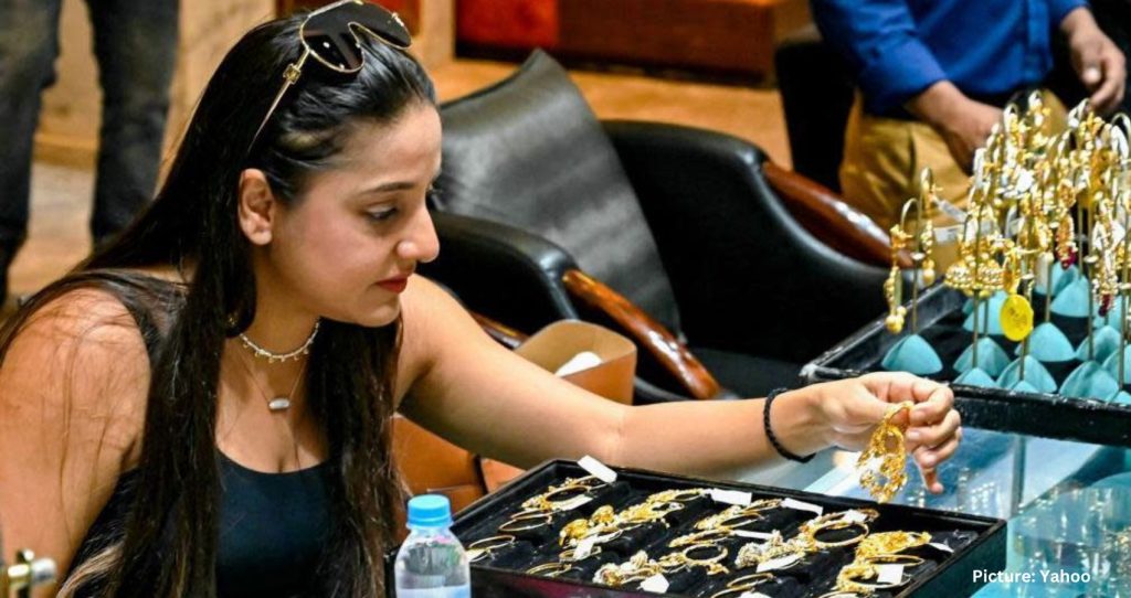 Featured & Cover India’s Wealthy Population Sees Steady Growth Billionaire Count Surges