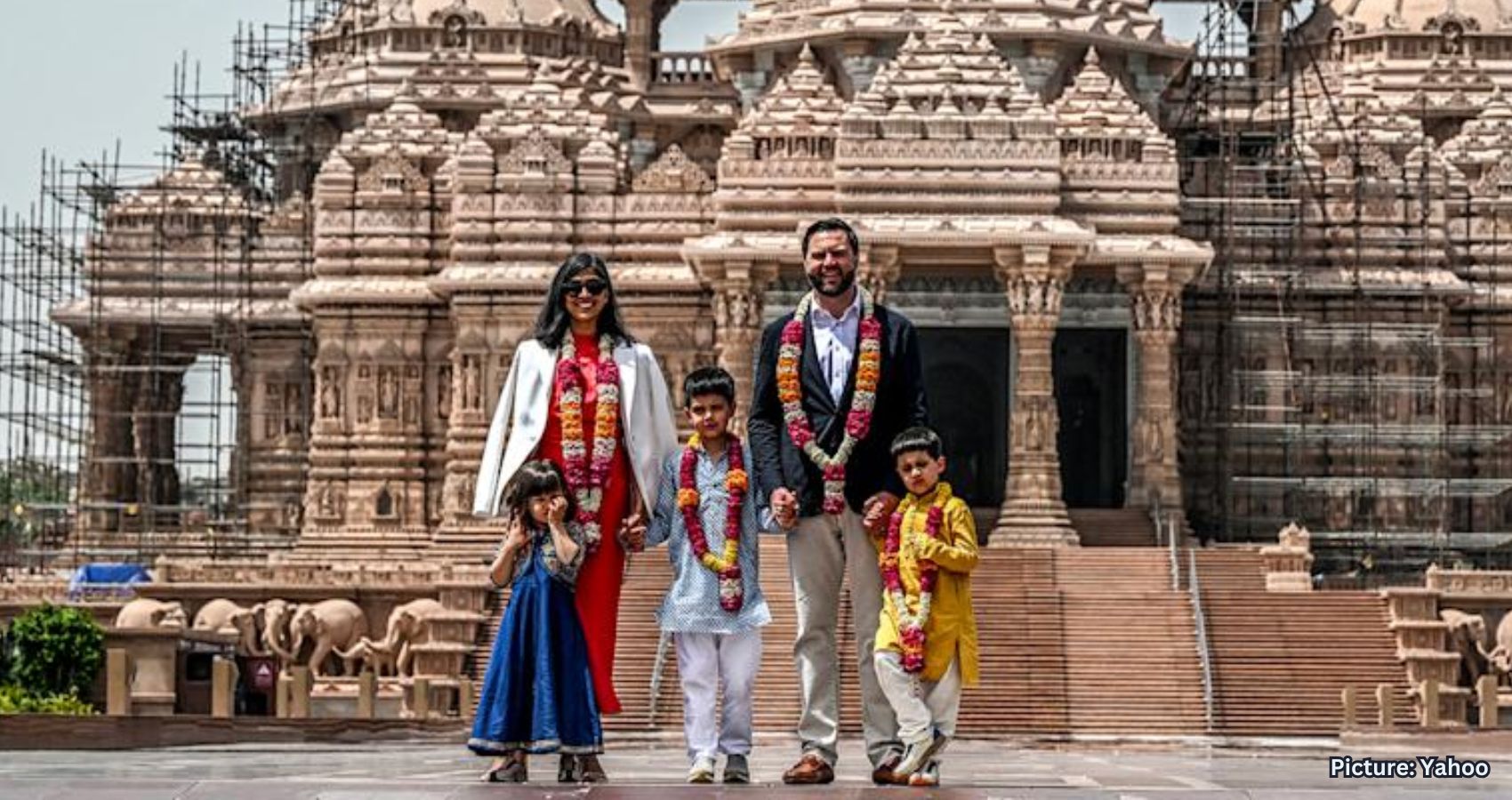 Featured & Cover US Vice President JD Vance Begins First India Visit with Spiritual Tour of Akshardham Temple