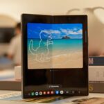 Featured & Cover Samsung Sounds Alarm Over AI Privacy as Google Pushes Forward with Cloud Centric Features