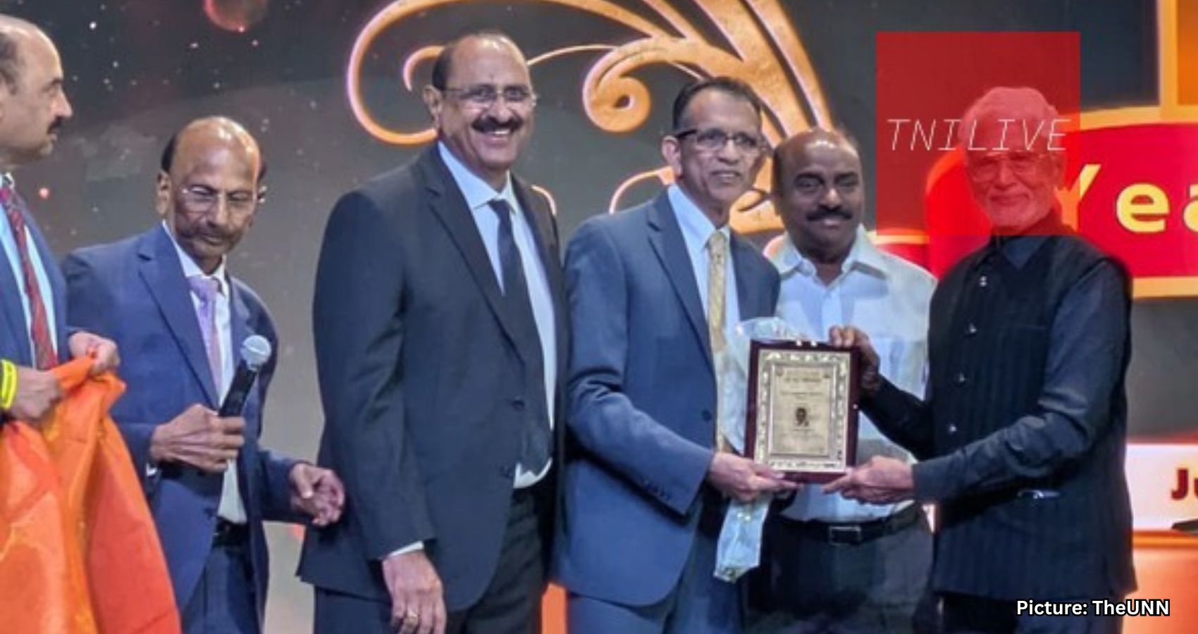 Dr. Lokesh Edara Presented with Ravindranadh Guttikonda Lifetime Achievement Award By TANA Foundation