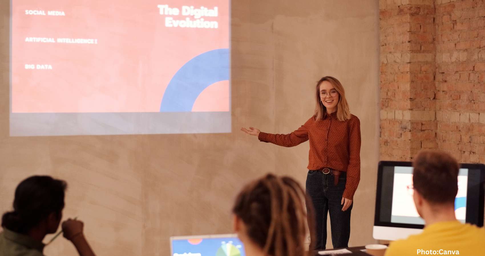 Feature and Cover Google Invests $1B in AI Training for US College Students
