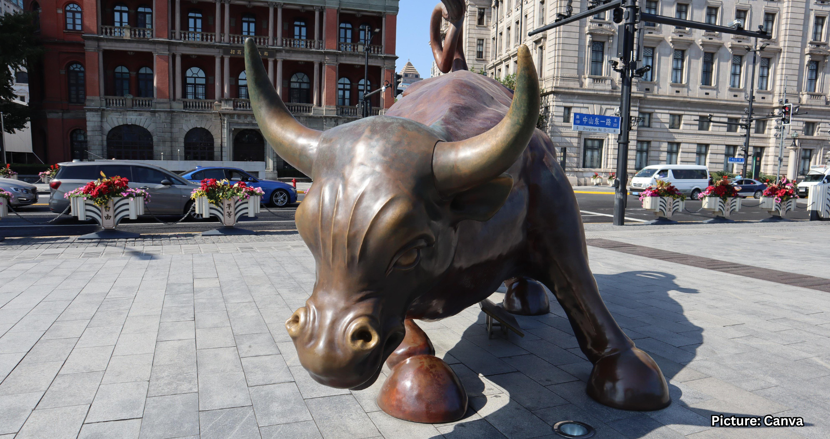 Featured & Cover Top Analyst Suggests Buying Dips in New Bull Market