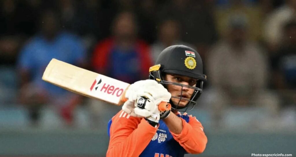 Abhishek Sharma Impresses with Helicopter Cover Drive Against R Ashwin