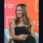 Feature and Cover Kristen Bell Shares Simple Diet Tip for Stabilizing Blood Sugar