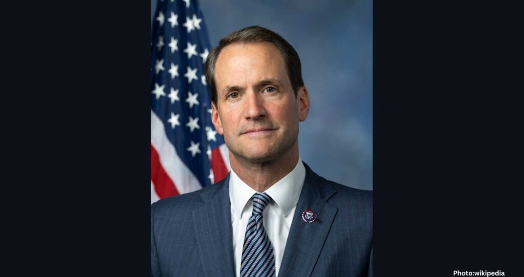 Connecticut Congressman Jim Himes Backs GOPIO-CT on H-1B Visa Fees