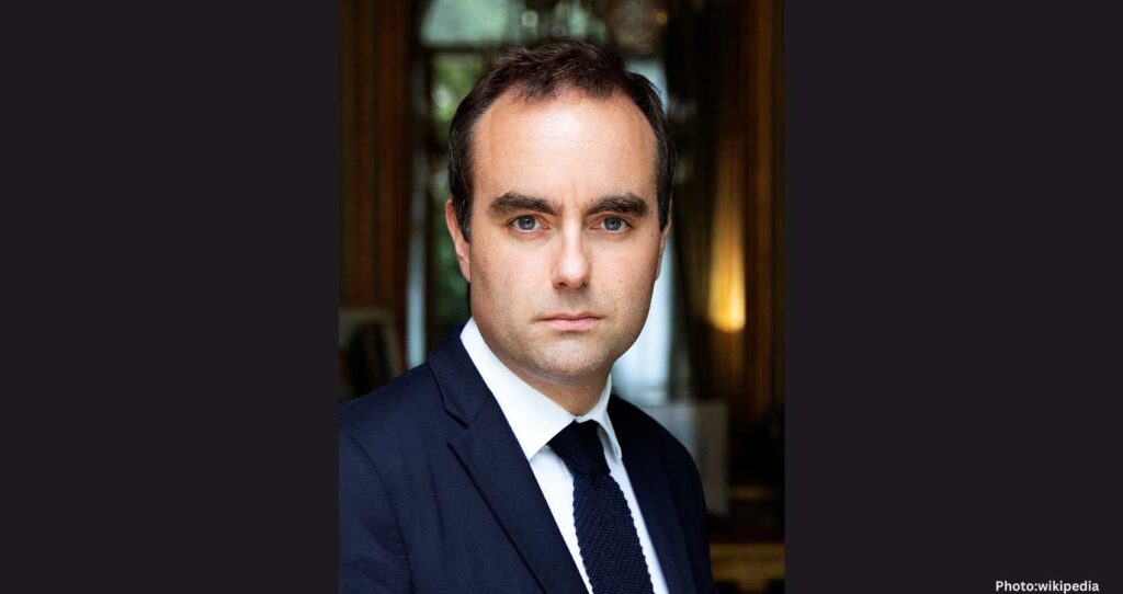 Feature and Cover French Prime Minister Resigns After Short Tenure of Less Than a Month