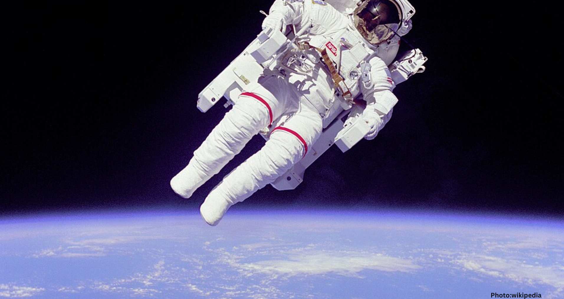 Feature and Cover NASA Finalizes Strategy for Sustaining Human Presence in Space
