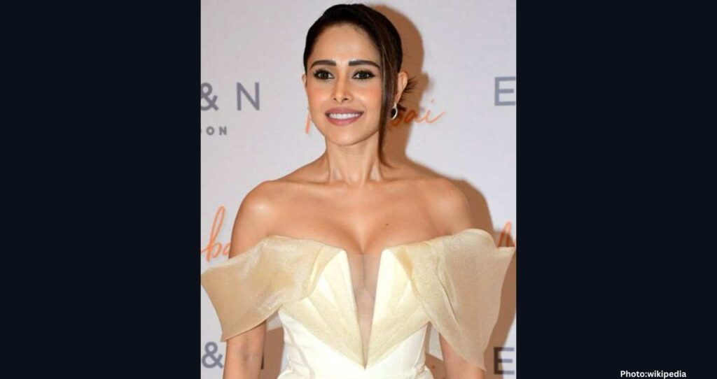 Nushrratt Bharuccha Enjoys Day at Niagara Falls During Visit