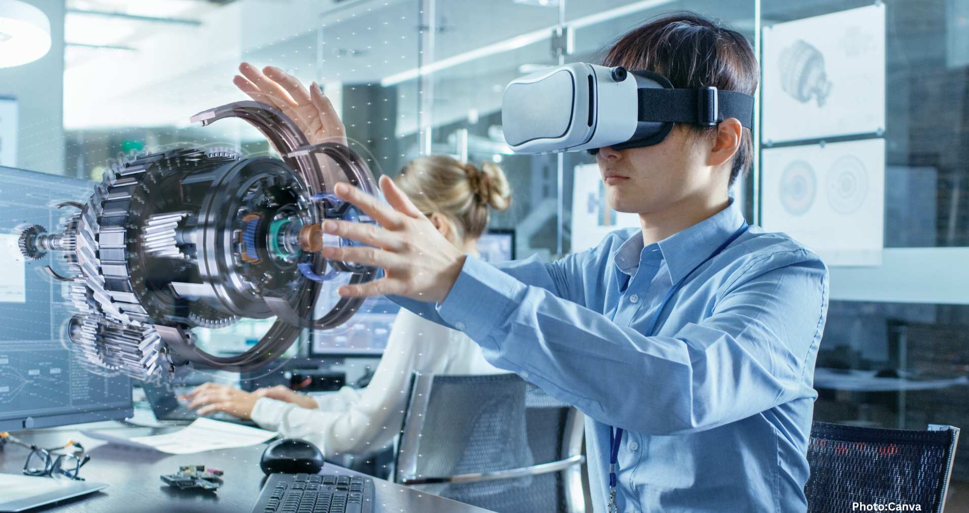 Feature and Cover Police Agencies Use Virtual Reality for Enhanced Decision Making Training