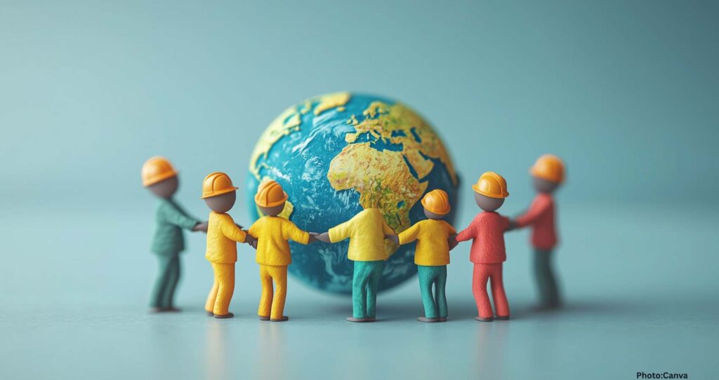 The Decline of Globalization and Potential Risks of Financial Crisis