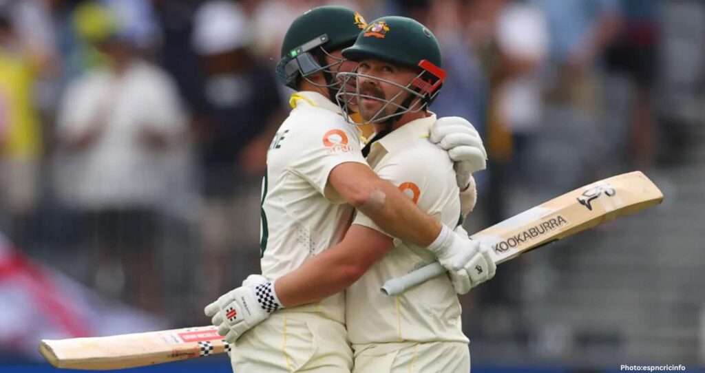 Australia Advances in 205-Run Chase on Day 2 of 1st Ashes Test