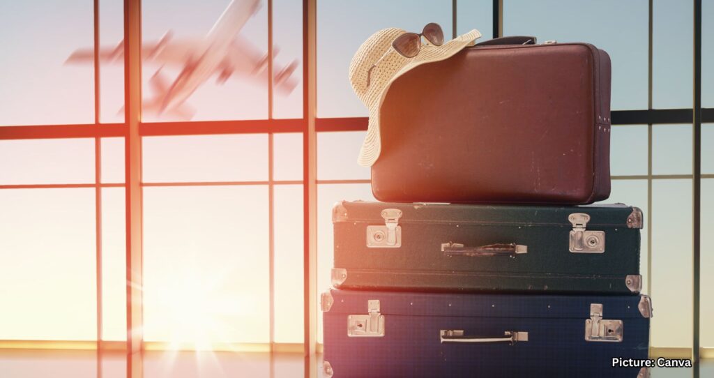 Holiday Travel Privacy Risks: Tips for Staying Safe This Season