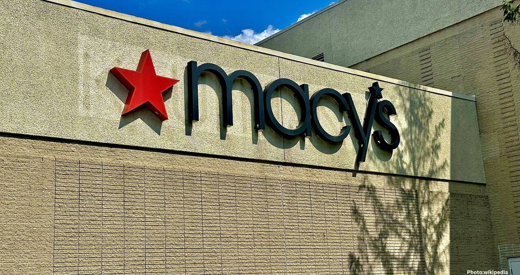 Feature and Cover Macy's Announces Additional Store Closures Key Information for Shoppers