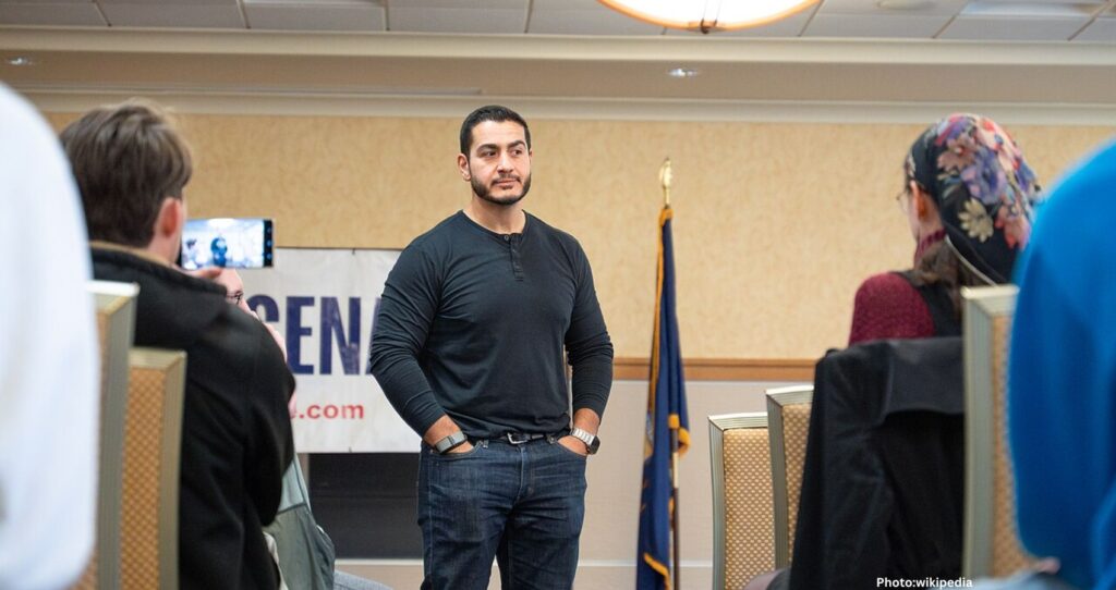 Democrats Collaborate with Controversial Streamer Over Political Issues