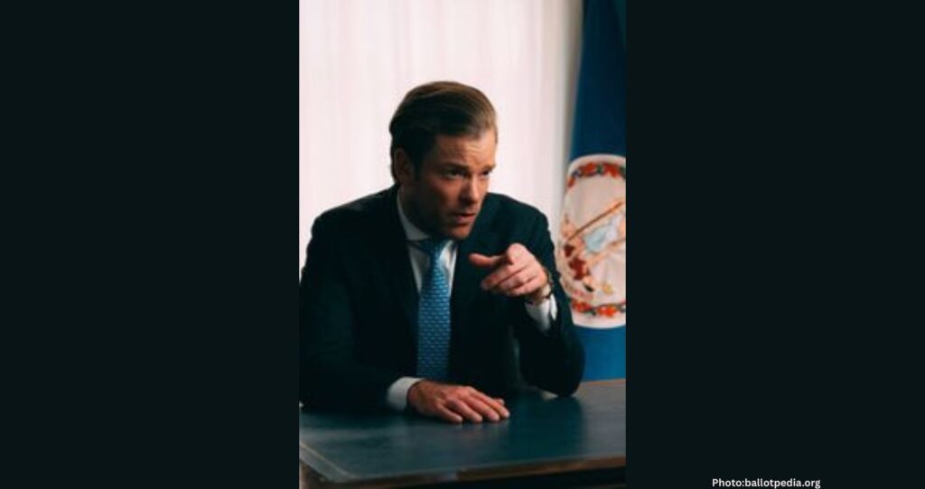 Insurgent Virginia Democrat Criticizes Party Stance on Gun Rights and Gerrymandering