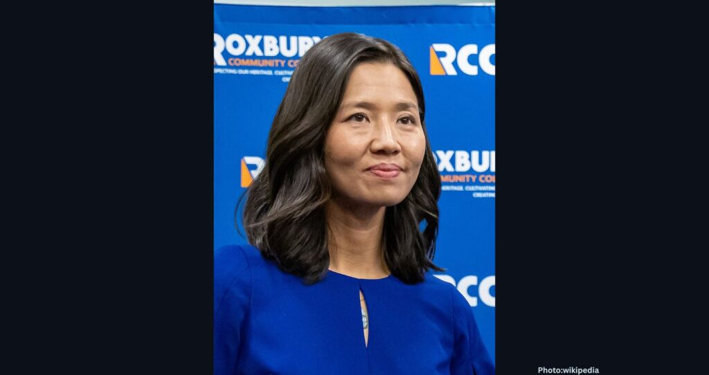 Boston Mayor Rejects Funding for LGBTQ Migrant Wellness Benefits