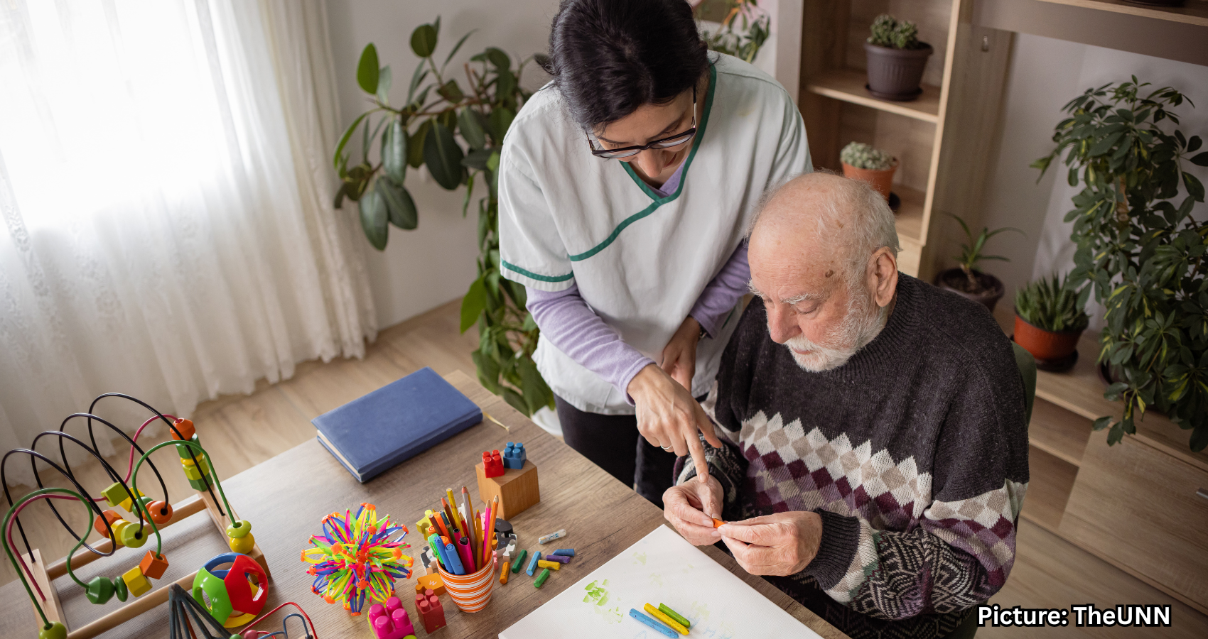 Featured & Cover Dementia Symptoms May Be Predicted by Common Condition Years Earlier