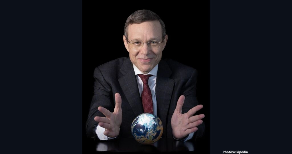 Harvard Physicist Suggests Interstellar Object May Be Alien Probe