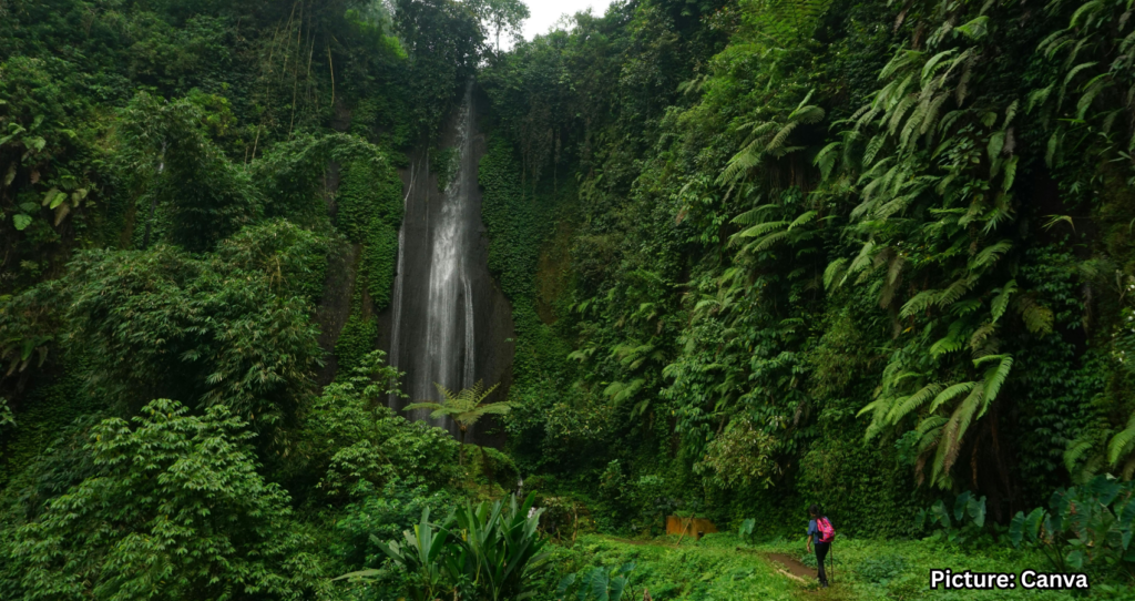 Human Adaptations to Extreme Environments Explored in Evolutionary Biology