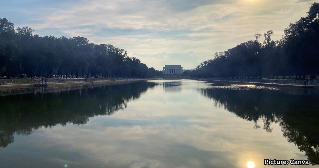 Trump Reports Chemical Damage to Renovated Reflecting Pool Near Lincoln Memorial