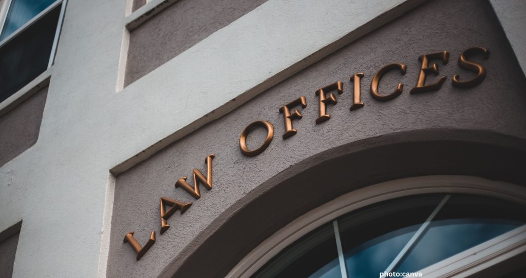 U.S. Law Schools Experience Decline in International Student Applications