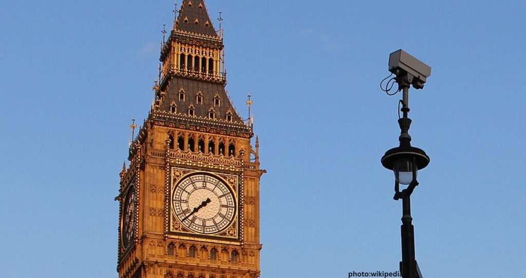 UK Spy Powers Under US Scrutiny for Alleged Apple Backdoor Demand