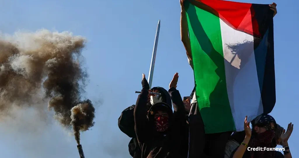 Some Synagogues Cancel Prayers Amid Violent Protests in France